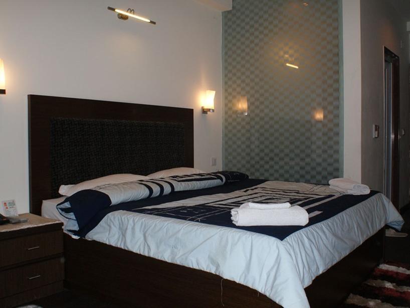 Hotel Arpit Palace Delhi  Exterior photo