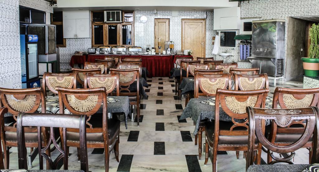 Hotel Arpit Palace Delhi  Exterior photo