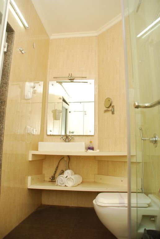 Hotel Arpit Palace Delhi  Exterior photo